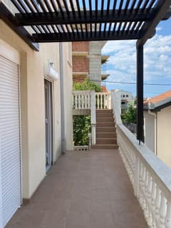 House in Dobra Voda No. 2152