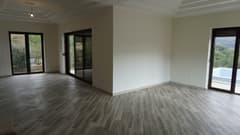 {"ru":"Вилла в Герцег-Нови №1716","en":null}