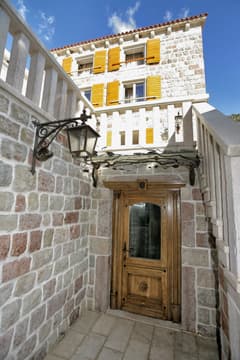 Вилла в Режевичи №1125