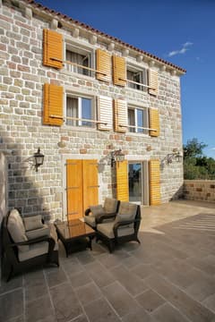 Вилла в Режевичи №1125