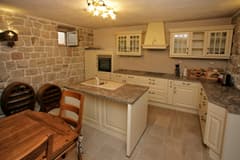 Вилла в Режевичи №1125