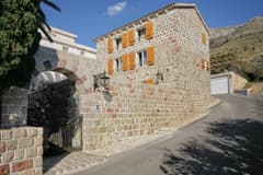 Вилла в Режевичи №1125