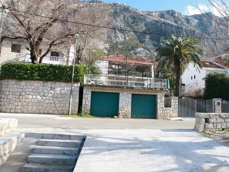 Maison à Dobrota n°538