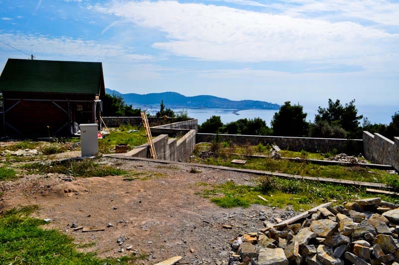 Baugrundstück in Šušanj, Bar Riviera, Montenegro mit Panoramablick auf das Meer und die Berge.