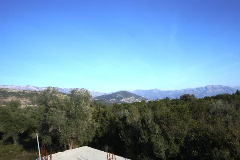 Участок в Крымовице №971