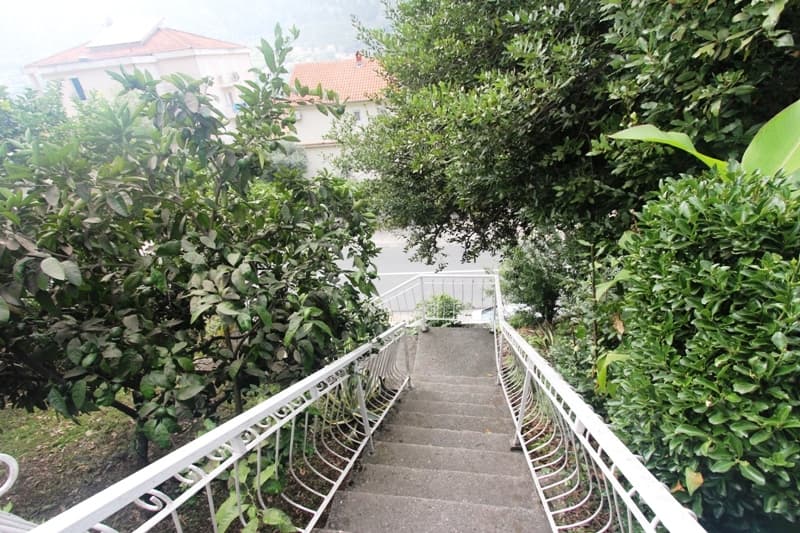 Квартира в Доброте №783