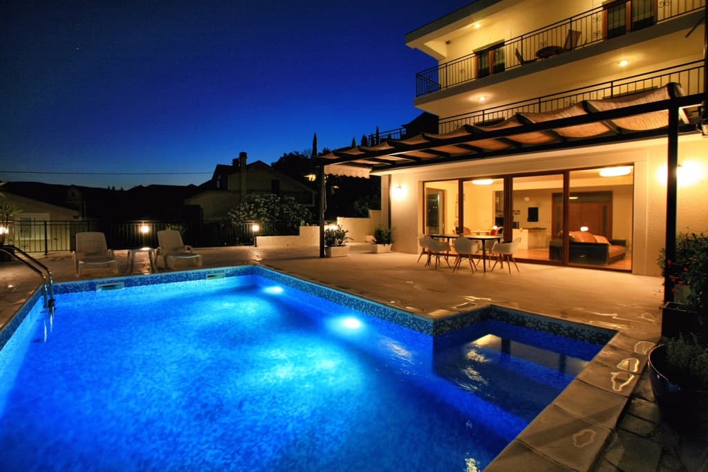 Вилла в Герцег Нови №1081