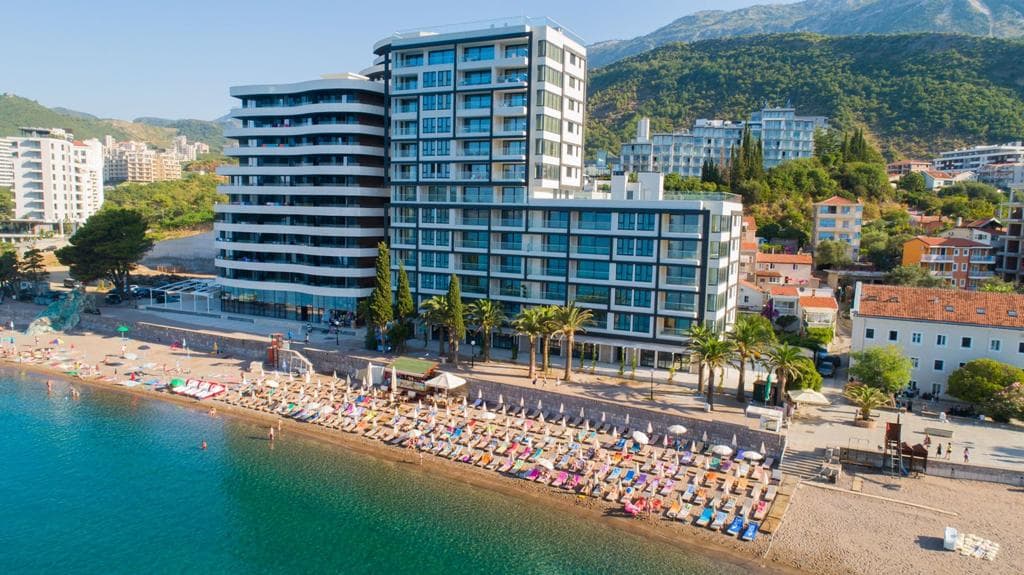 Жилой комплекс в Рафаиловичи первая линия №267