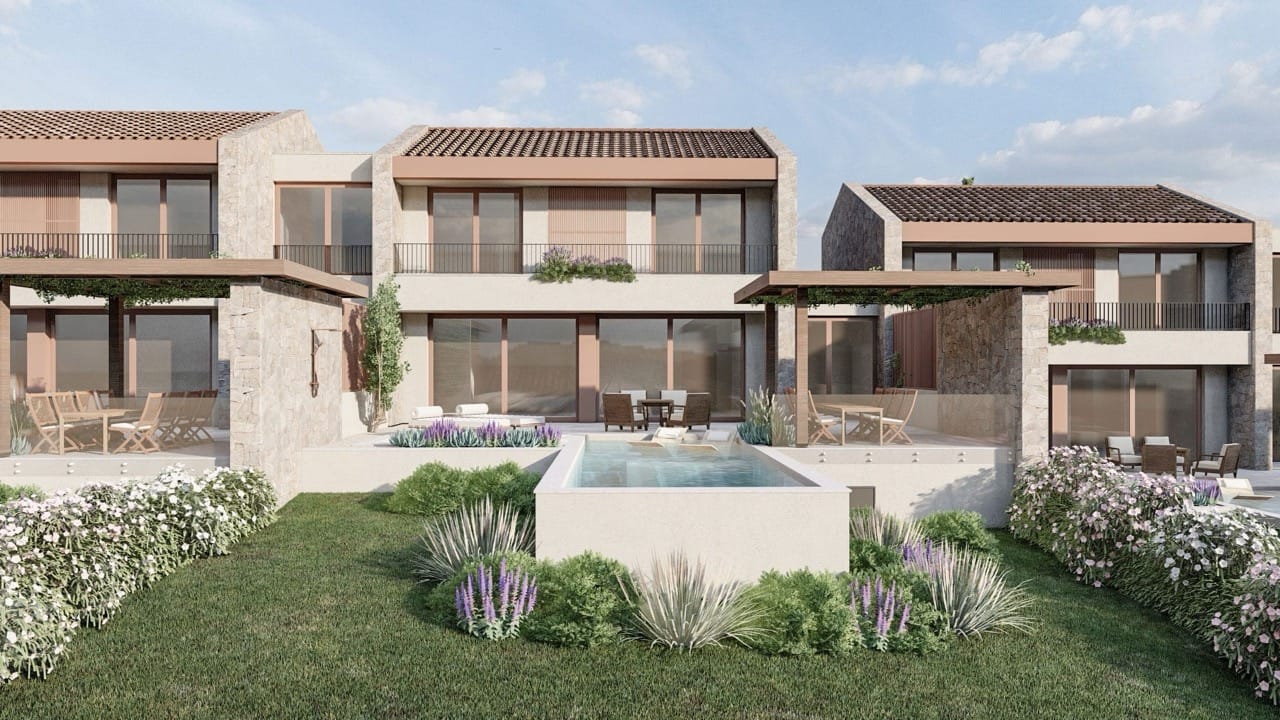 Фото объекта — lustica-bay