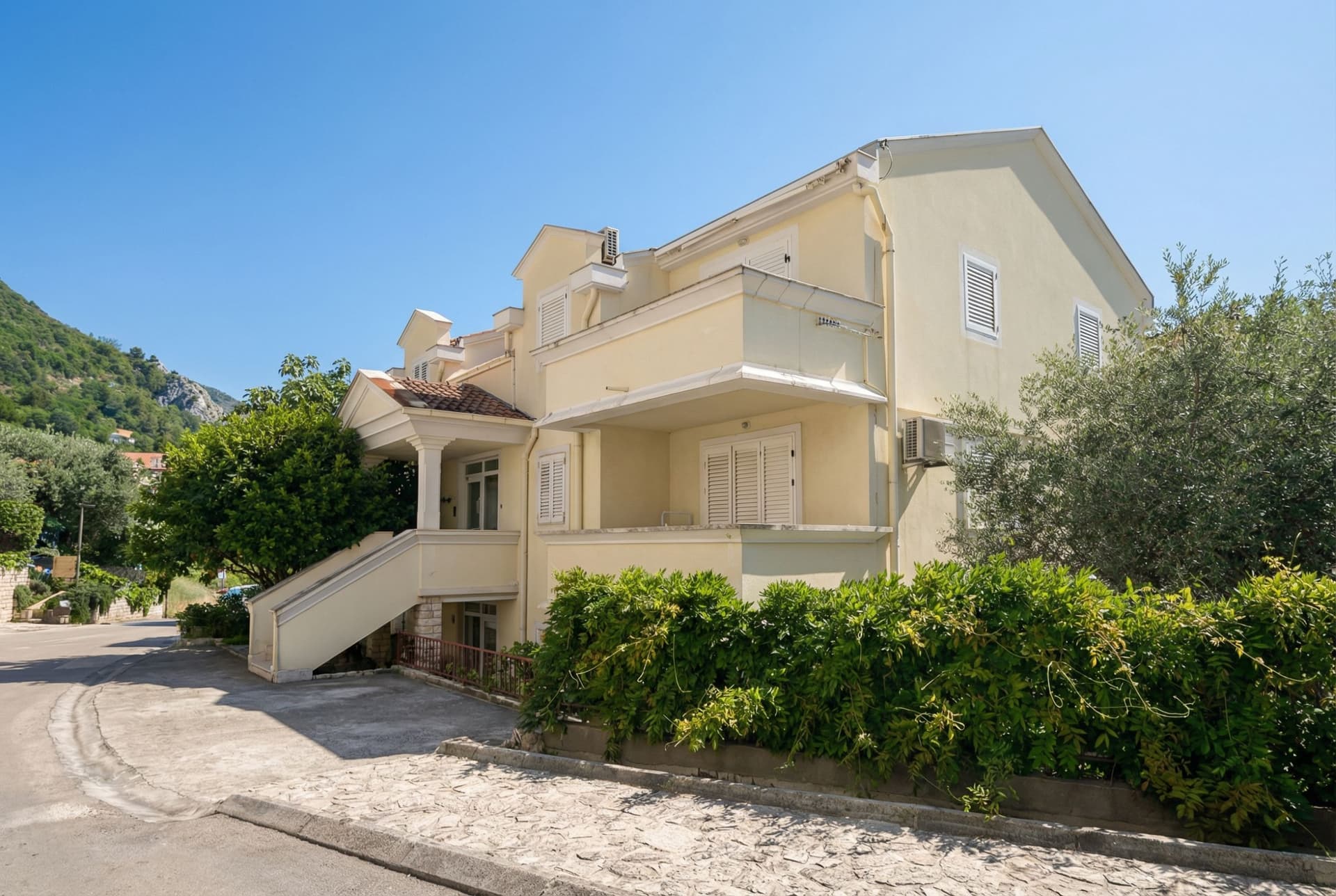 Квартира в Свети-Стефан №2565