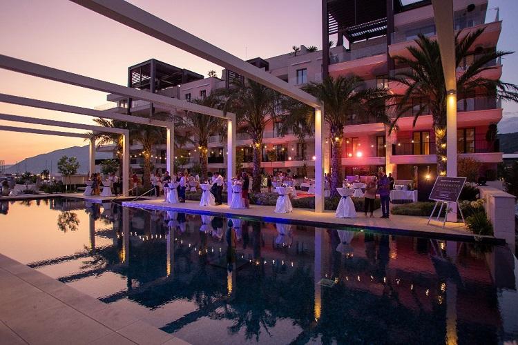 U kompleksu Regent Pool Club Residences u Tivtu uvedena je treća faza