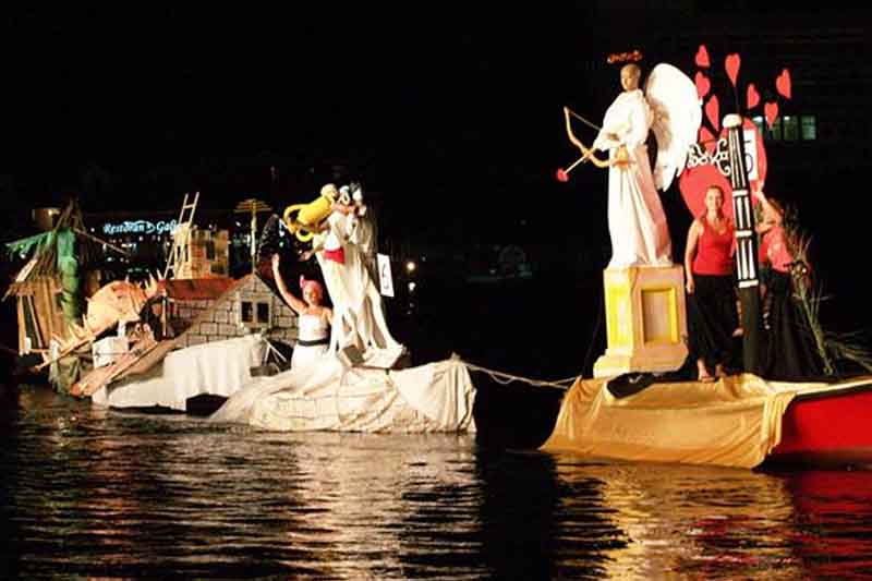 Das traditionelle Festival „Bokeljska noć“ findet am 20. August in Kotor statt