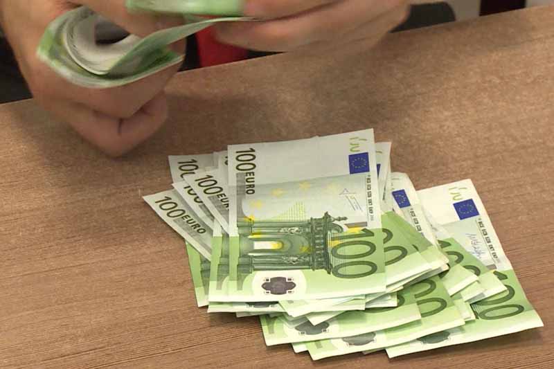 Das durchschnittliche Gehalt in Montenegro betrug im Mai 710 €