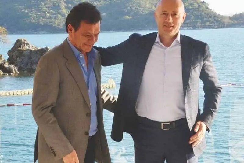 Serbischer Geschäftsmann erwarb Aktien der Hotels an der Budva-Riviera und von Sveti Stefan in Montenegro im Wert von 24 Mio. Euro