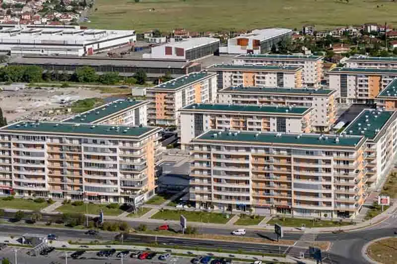 In Montenegro wird eine Verlangsamung des Bautempos verzeichnet