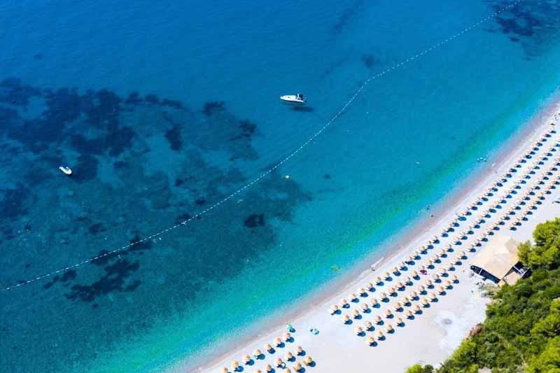 Der montenegrinische Strand Jaz gehört zu den Top 10 der besten Strände Europas