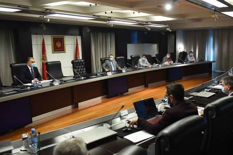 Montenegro führt neue Maßnahmen aufgrund der schwierigen epidemiologischen Lage ein
