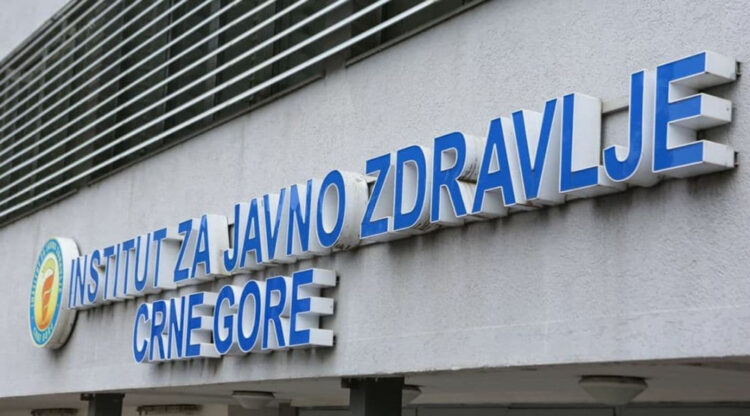 Die Zahl der mit dem Coronavirus infizierten Personen in Montenegro ist auf 680 gestiegen