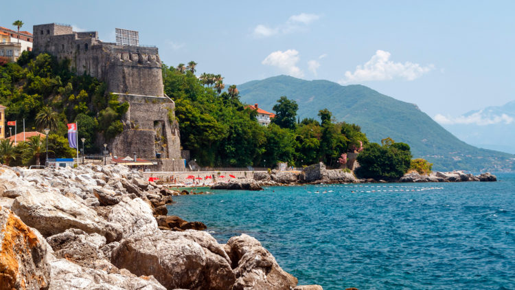 Montenegro im Ranking der besten Länder für einen Umzug