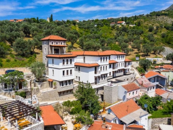W Starym Barze otwarto pierwszy 5-gwiazdkowy hotel