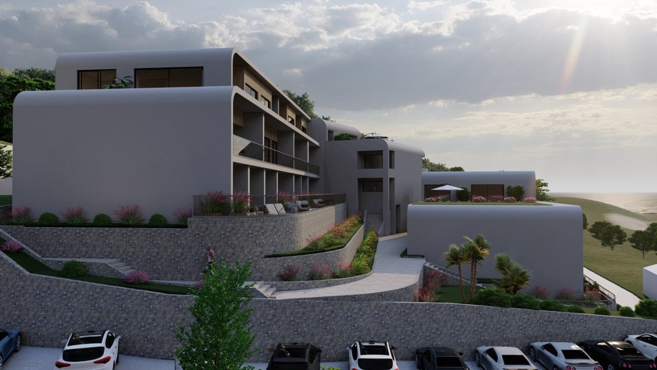 Moderner Wohnkomplex in Tivat, Montenegro: kaskadenartige Architektur, Terrassen mit Meerblick und Parkplatz.