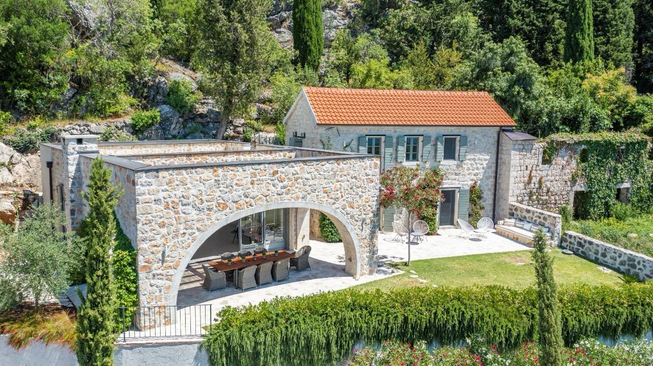 Villa in Herceg Novi Nr. 2326