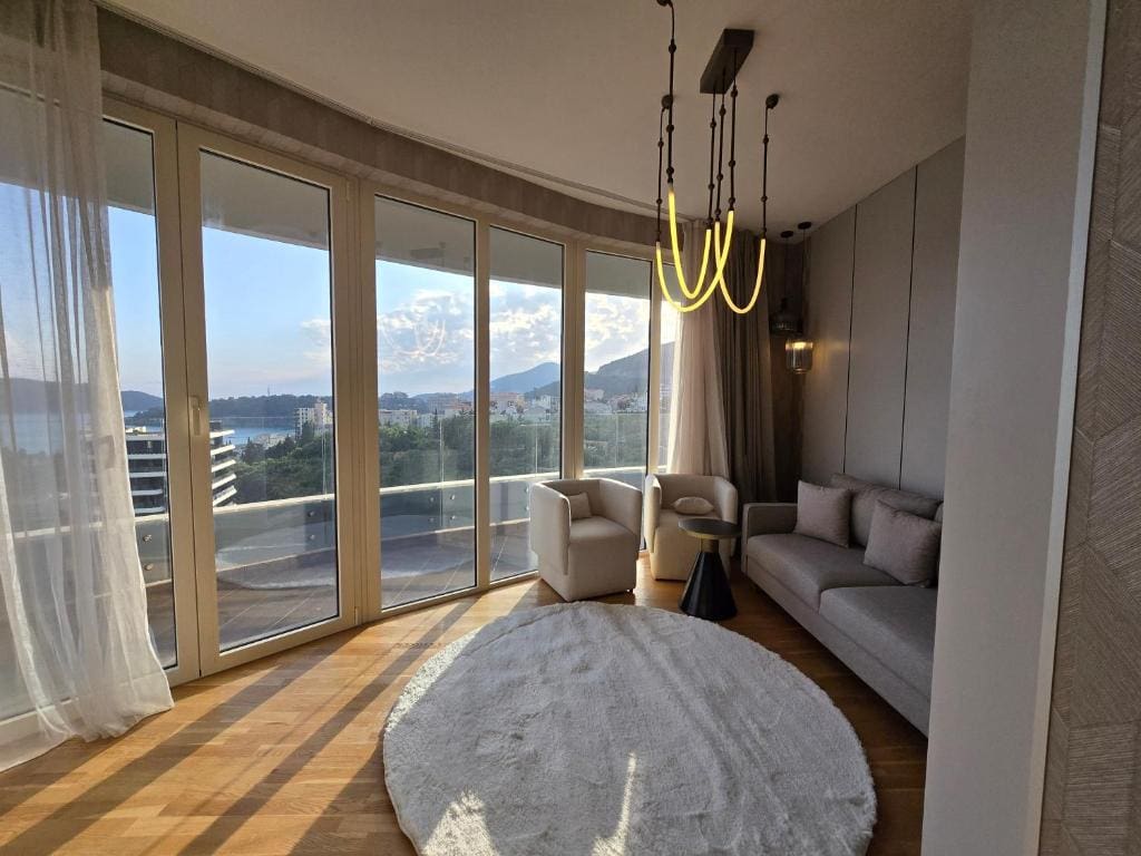 Wohnung in Bečići Nr. 2311