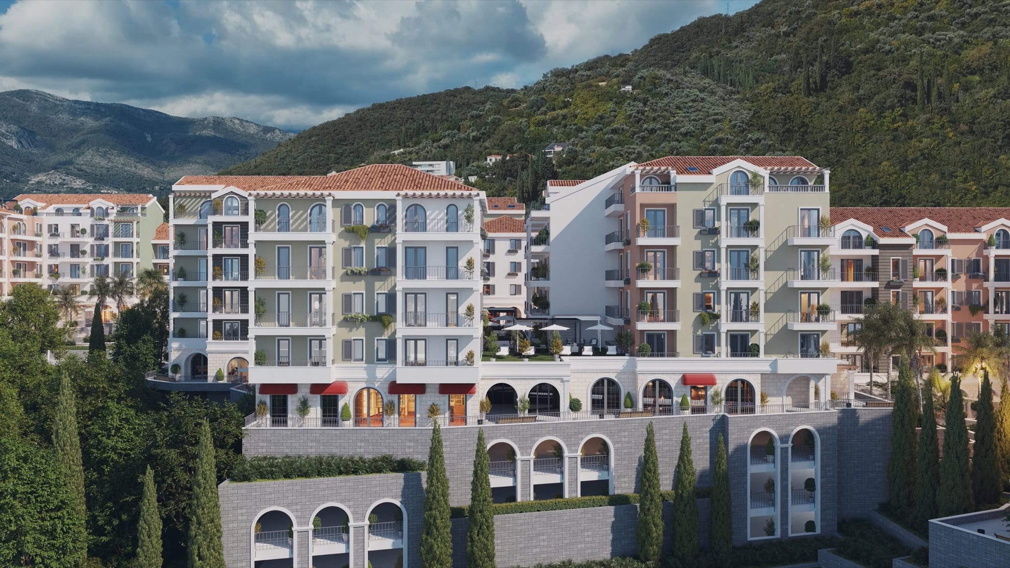 Tivat, Karadağ'da teraslı ve dağ manzaralı modern konut kompleksi: Akdeniz tarzı mimari.
