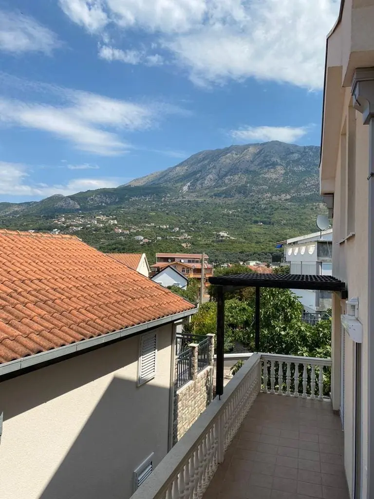 Maison à Dobra Voda n°2152
