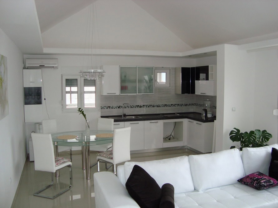 Haus in Krašići Nr. 2119