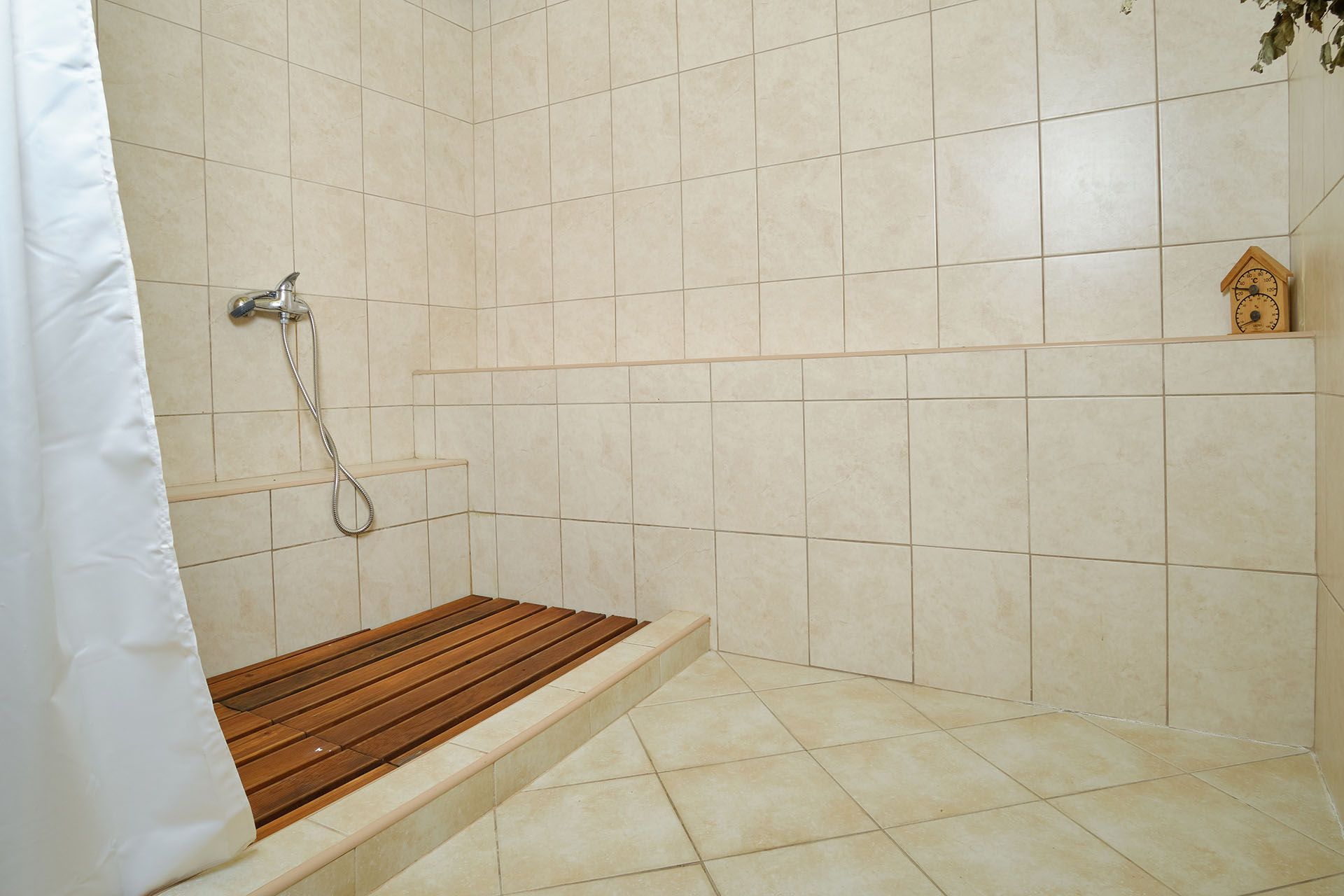 Bathroom — Houses in Bigovo