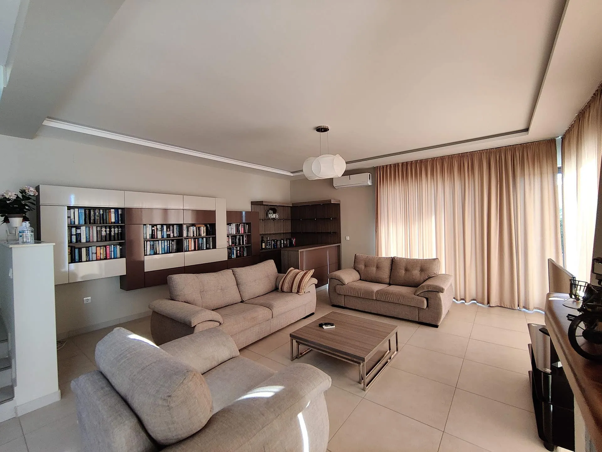 Exclusive Villa in Dobra Voda No. 1810