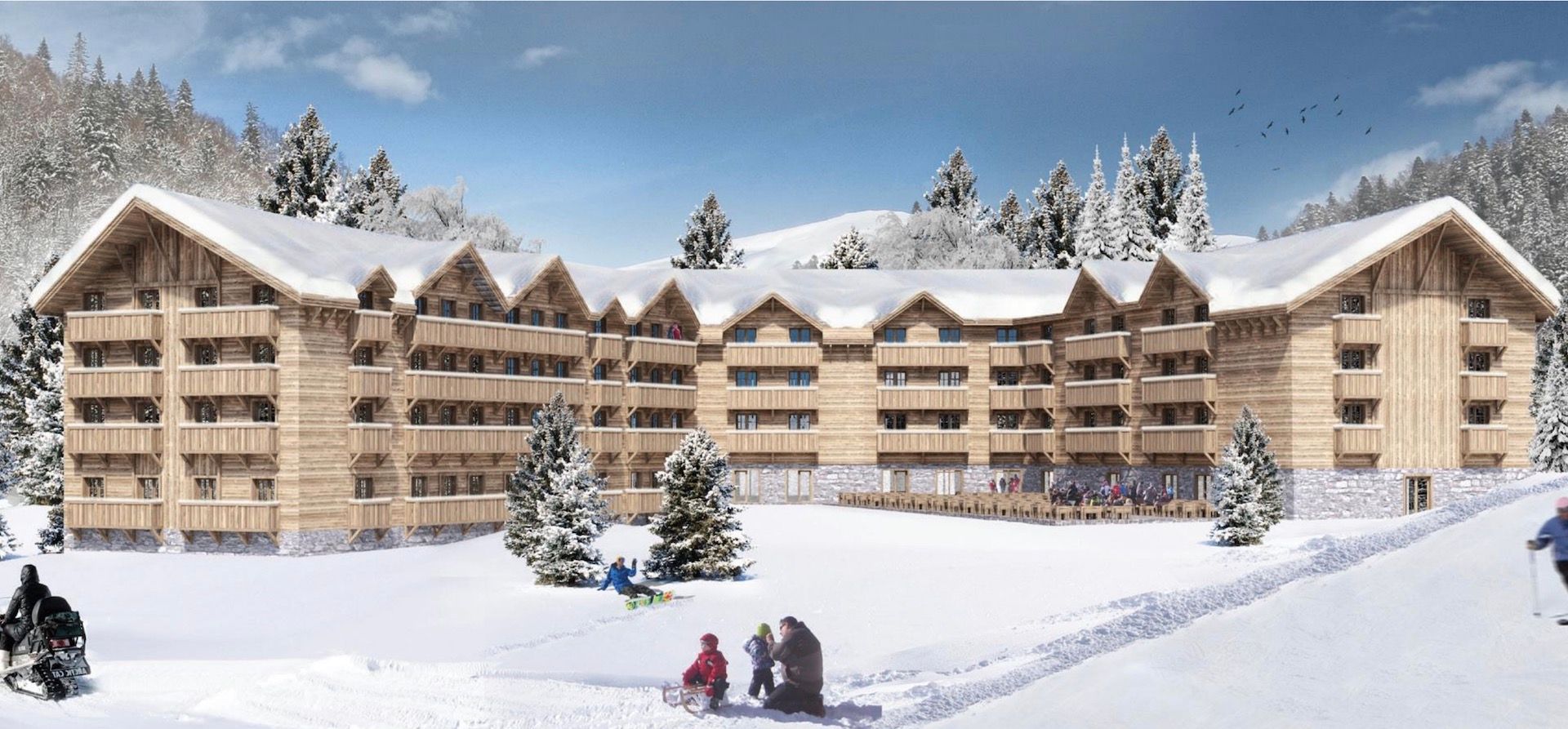 Façade de l’hôtel K1600 à Kolašin, Monténégro : station de montagne en bois avec balcons sur fond de pentes enneigées et de sapins.