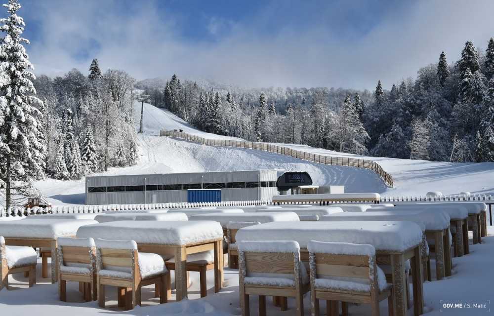 In den Skigebiet Kolašin 1600 investieren die Behörden Montenegros 150.000 Euro