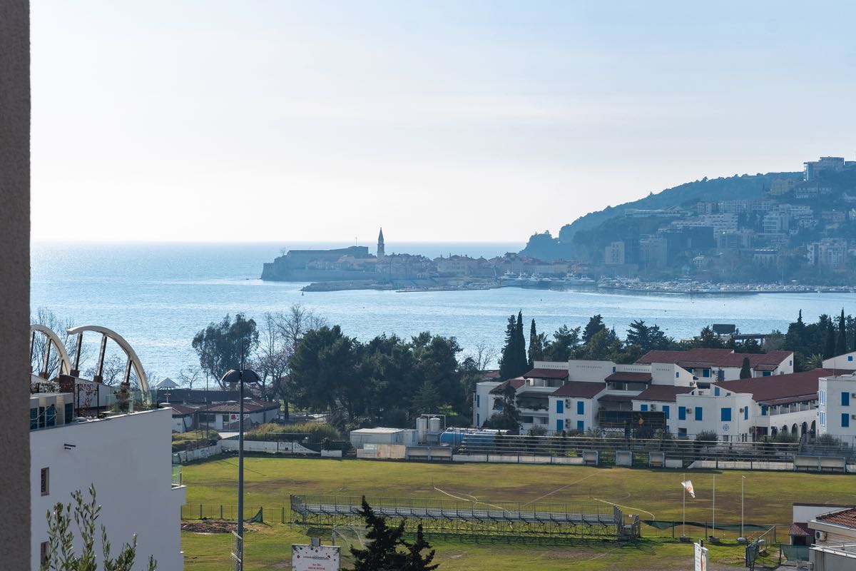 Villa in Budva Nr. 1688
