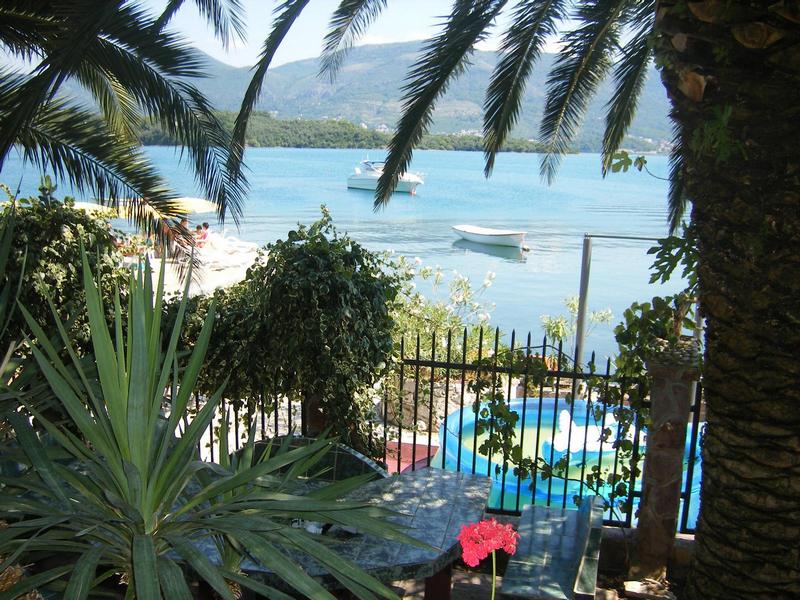 Tivat'ta Ev №566