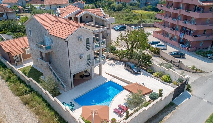 Tivat'ta Villa №290