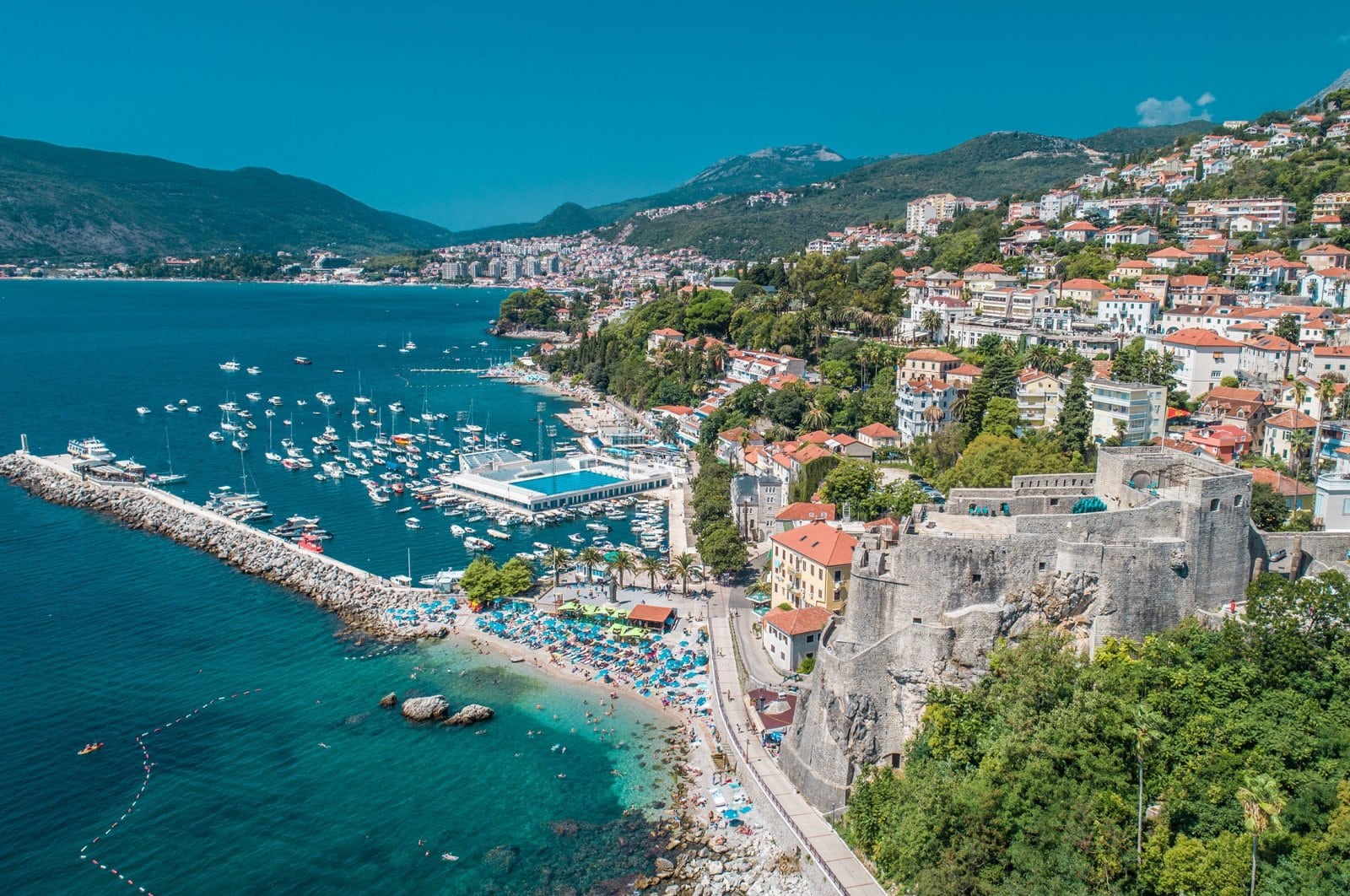 Analyse des Immobilienmarktes in Montenegro: Wo sich der Kauf 2026 am meisten lohnt