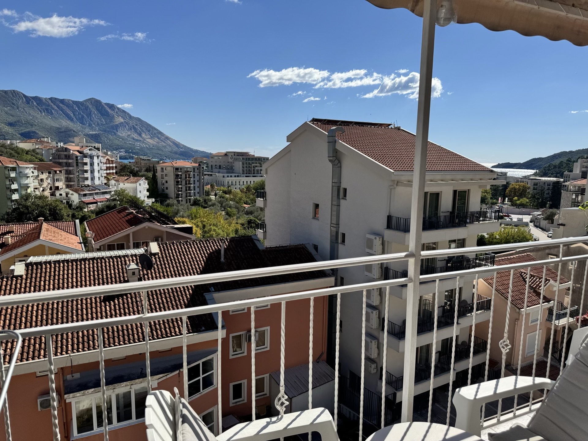 Wohnung in Bečići Nr. 2493