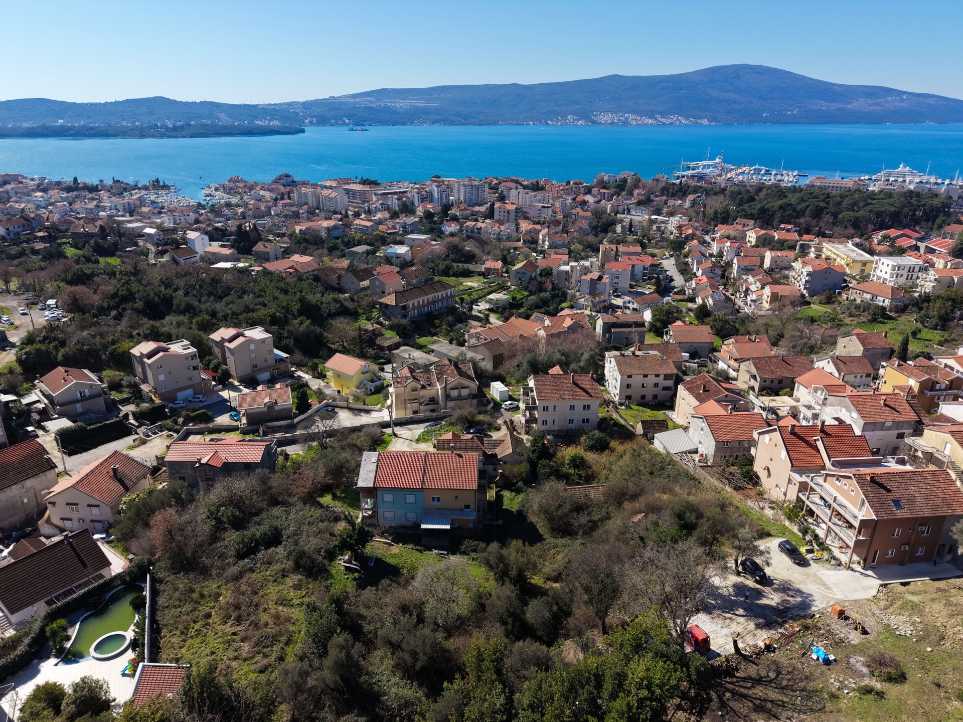 Außenansicht — Grundstück in Tivat