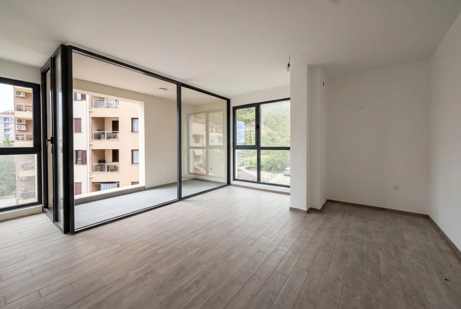 Apartment in Bečići No. 2948