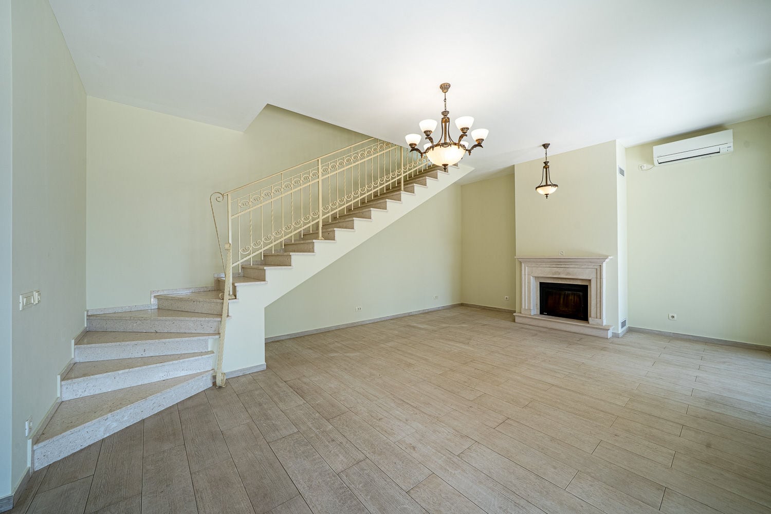 Villa in Tivat No. 2891