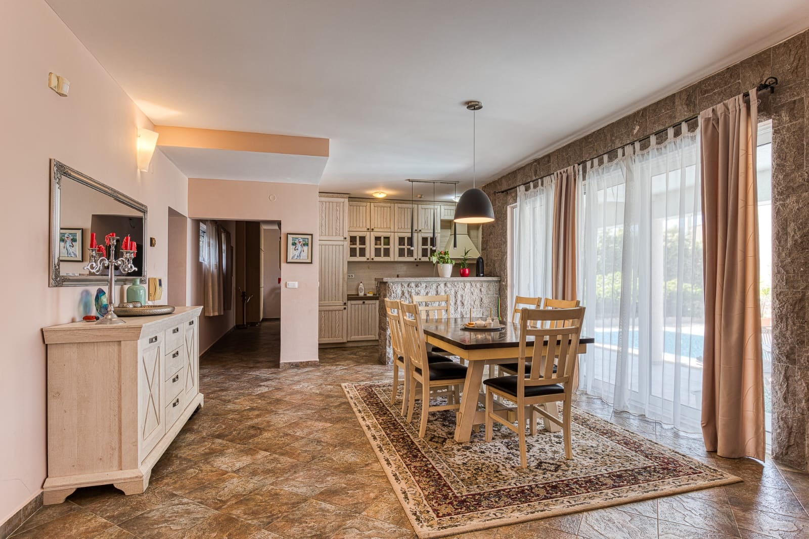 Salon — Villas à Bečići