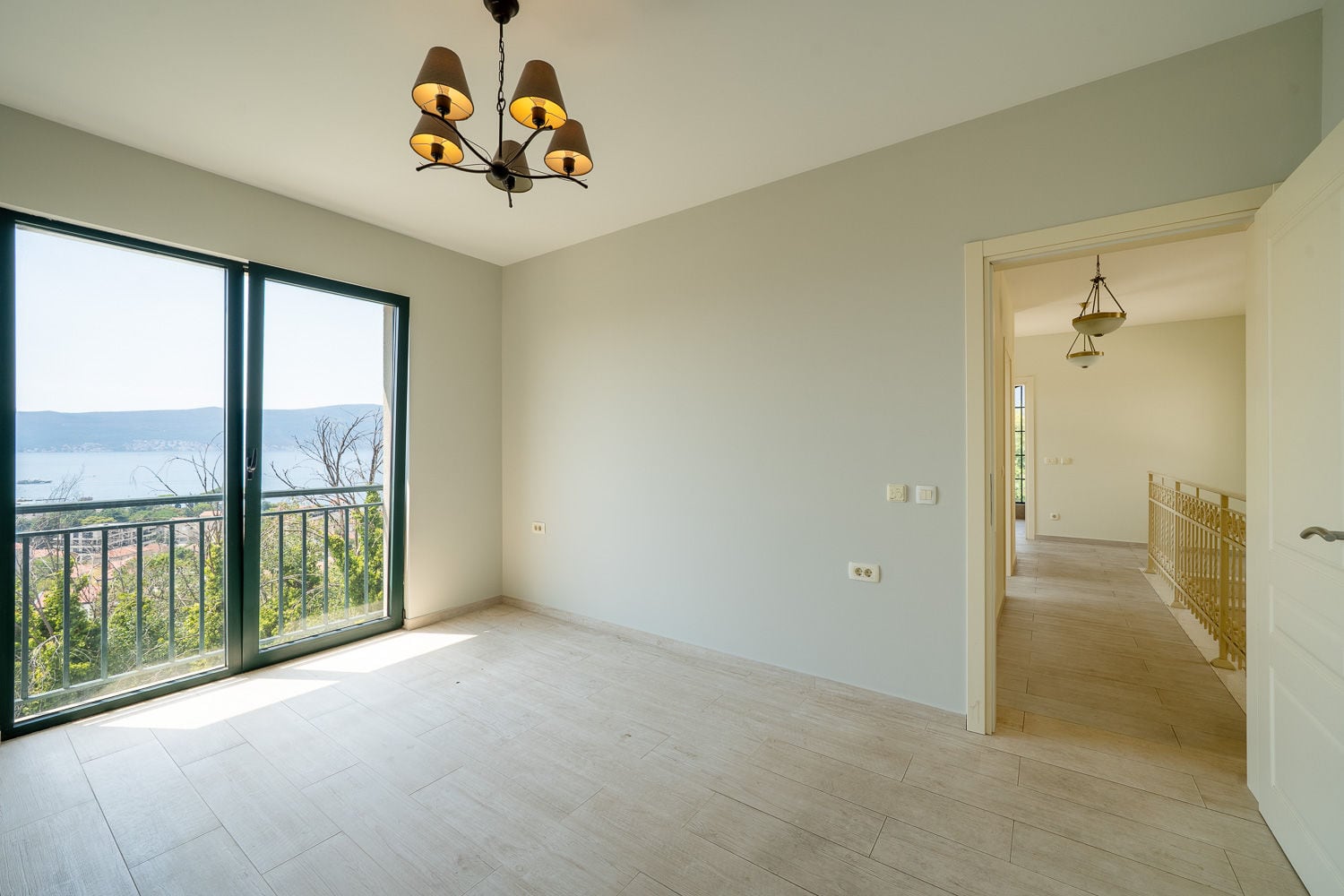 Villa in Tivat No. 2891