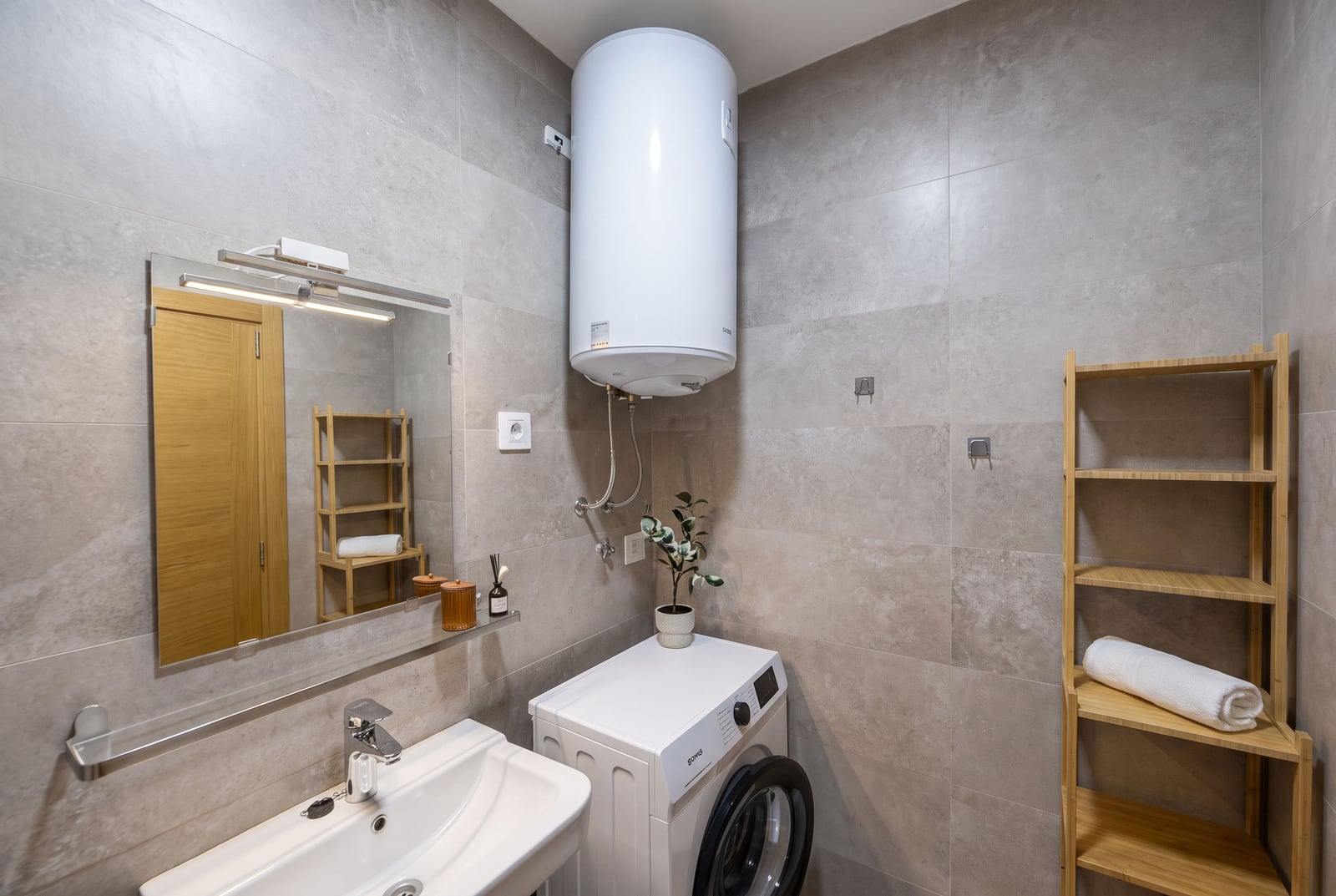 Salle de bain — Appartements à Bečići