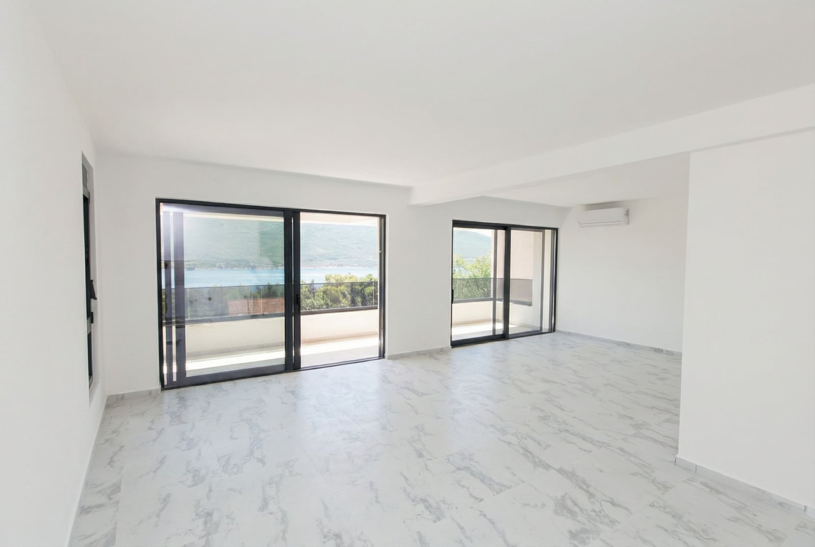 Apartment in Herceg Novi No. 2621