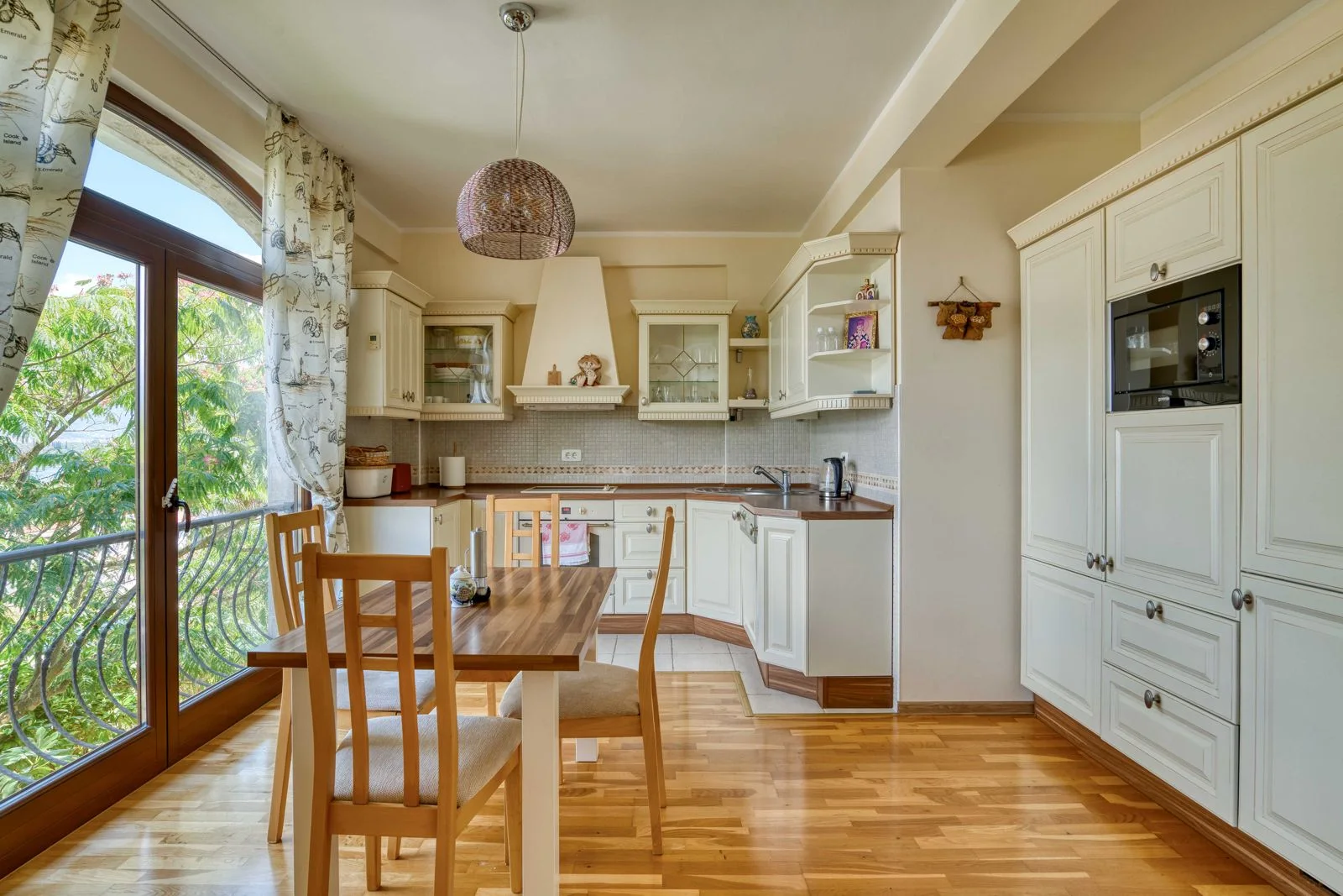 House in Tivat No. 2947