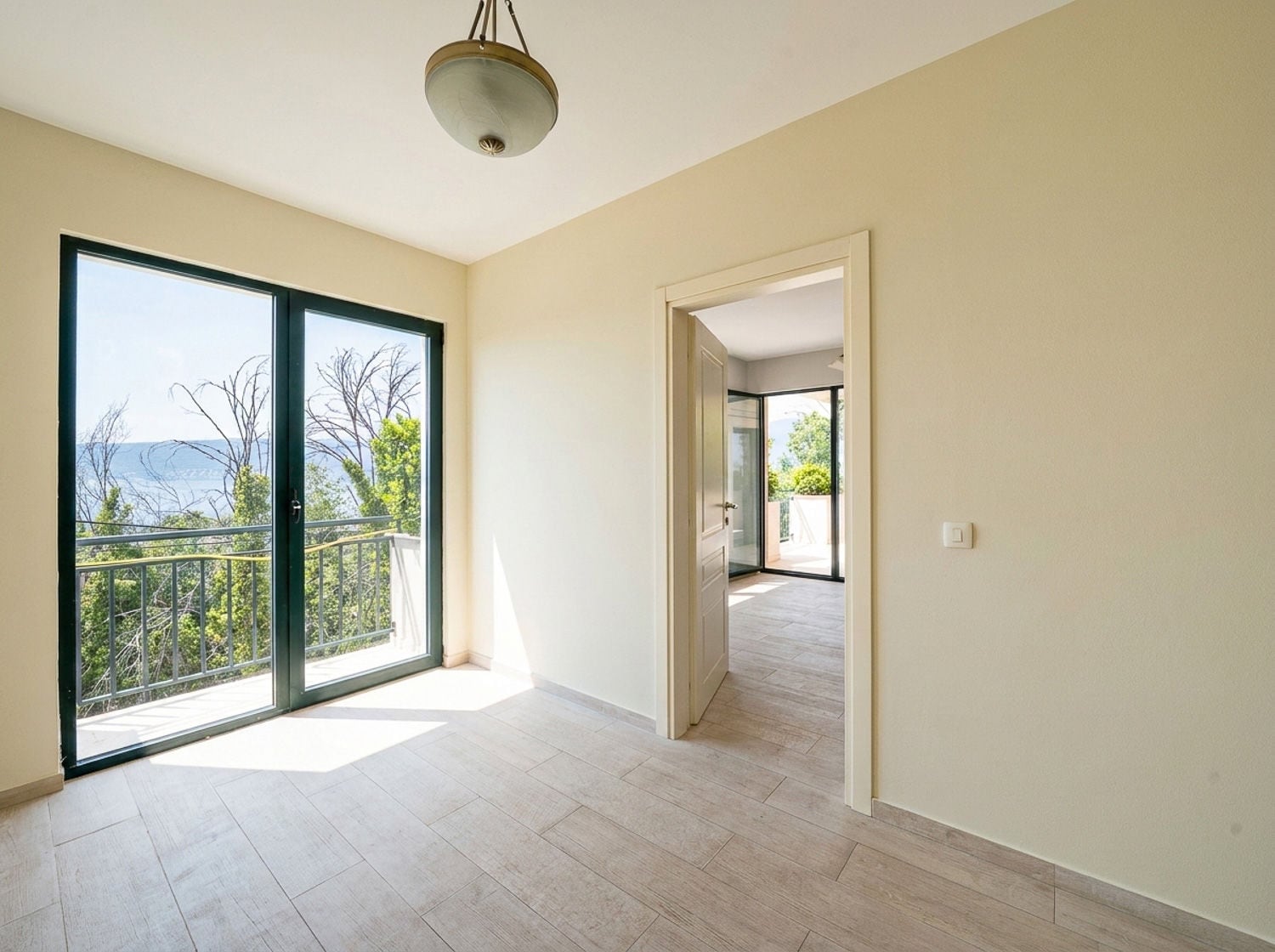 Villa in Tivat No. 2891