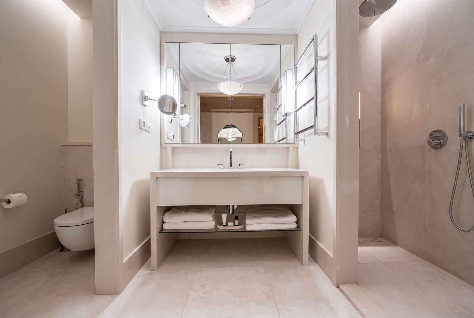 Ванная комната — Porto Montenegro в Тиват