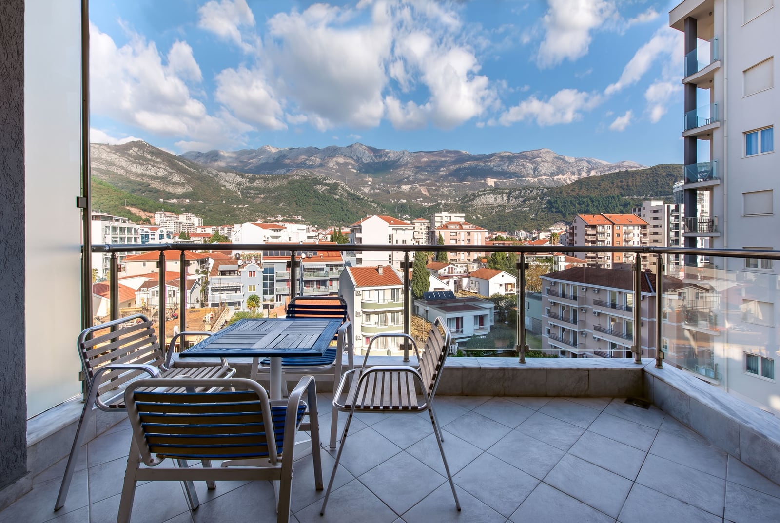 Apartment in Budva No. 2903